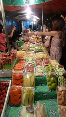 Huai Khwang Night Market