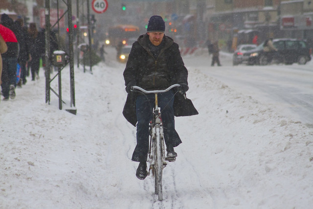 Snowstorm Casual - Winter Cycling in Copenhagen