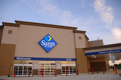 Sam's Club exterior image 