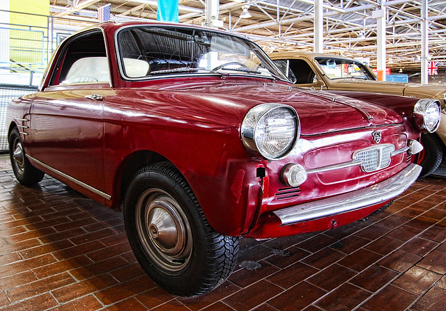 1960 Fiat 500 Autobiano Needs a little touch up below the headlamp