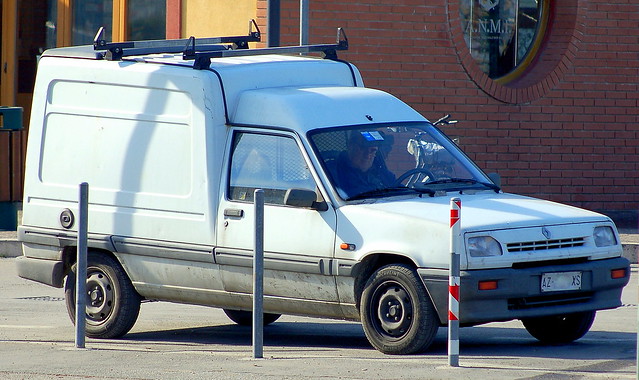  furgonata della Renault 5 e della sua erede Renault Supercinque 