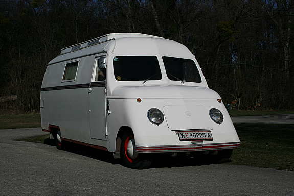 Volkswagen Oldtimer Campingbus 1954 This strange looking wohnmobil camper