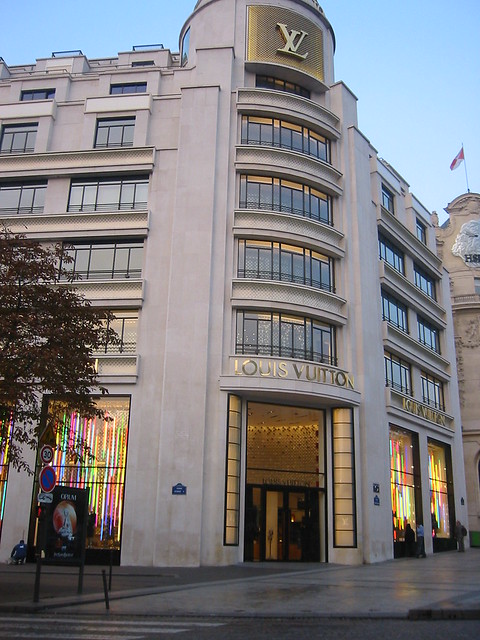 Louis Vuitton Paris Flagship Store | Flickr - Photo Sharing!