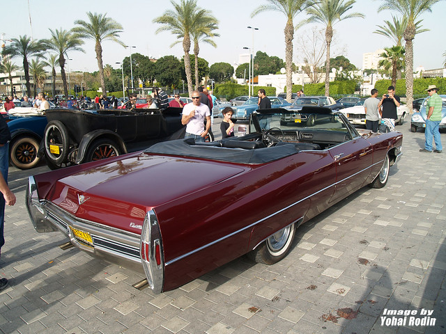 1968 Cadillac Coupe DeVille