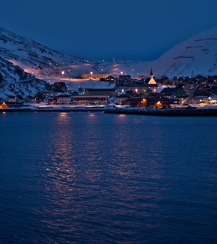 Kjøllefjord at Night
