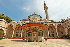 Istanbul, the sublime gate (2012)