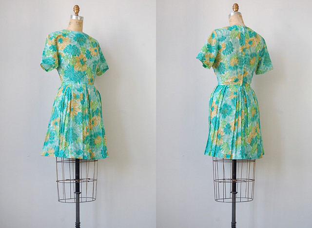 vintage 1960s floral day dress
