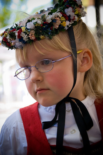 Trachtenmädchen / Traditional costume girl