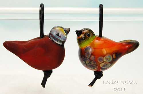 Bird beads ready to fly by Louise Nelson