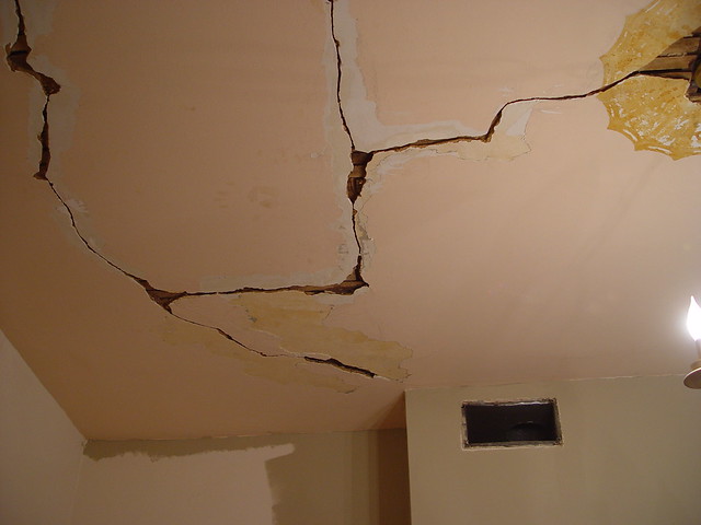 Can You Patch A Plaster Ceiling