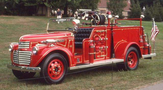 Gmc 1941 fire truck #3