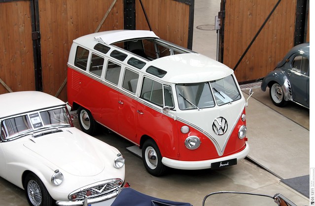 1964 Volkswagen T1 SambaBus 05 The first generation of the VW Type 2 