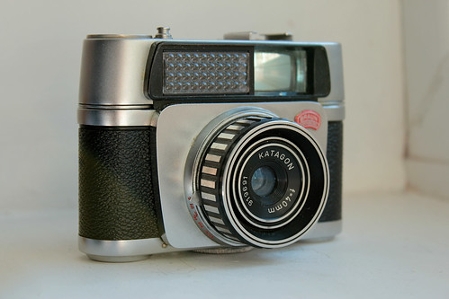 ブラウン Braun Paxette Electromatic コンパクトカメラ 直売最安値
