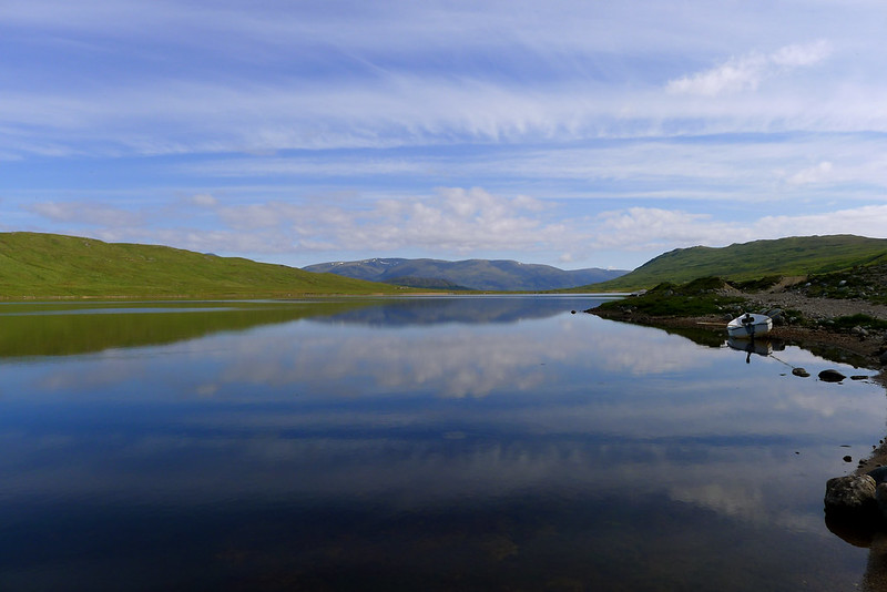 Still waters of Loch Ghuilbinn