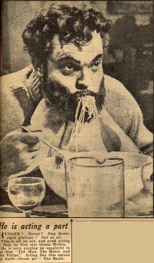 Orson Welles Eats Spaghetti