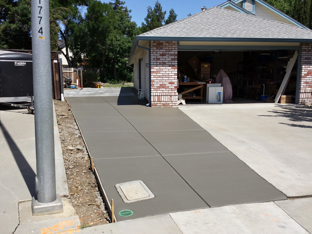 Driveway Extension & Side Yard Concrete In Vacaville
