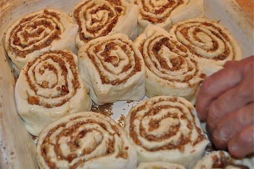 cinnamon buns/rolls in pan-3