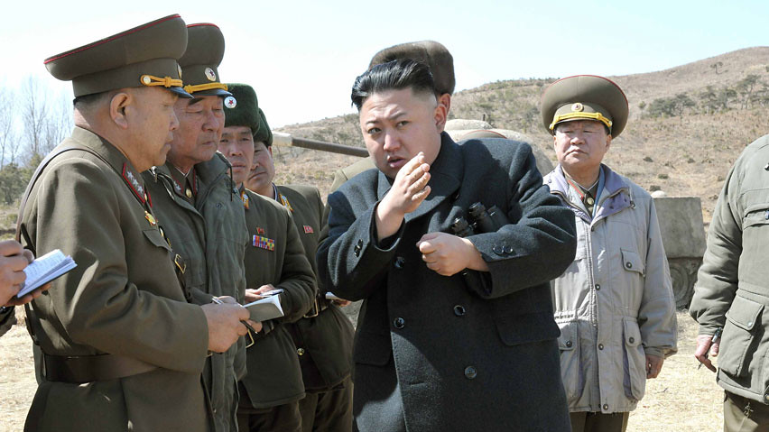 Kim Jong-un giving military advice