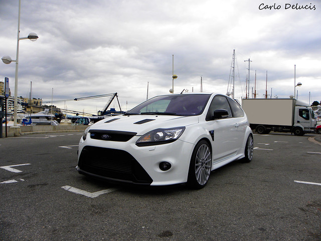 Ford Focus RS White Edition Comments are welcome