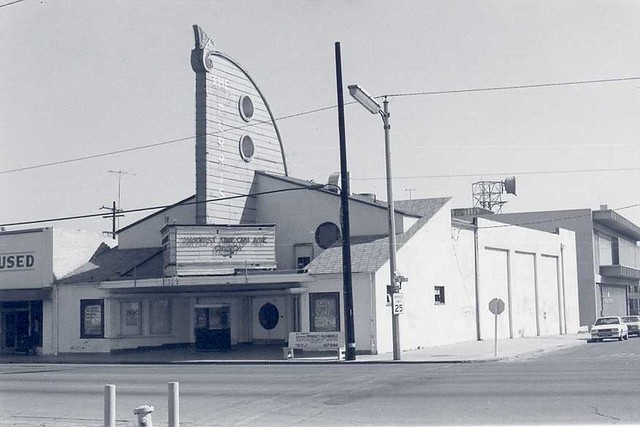 Perris Theater, 1930s. | Flickr - Photo Sharing!