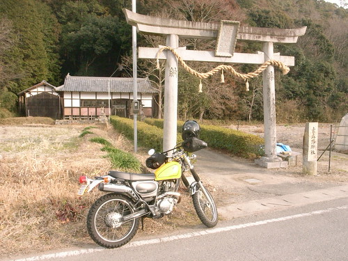 Susanoo Shrine & Yamaha Bronco by naozo