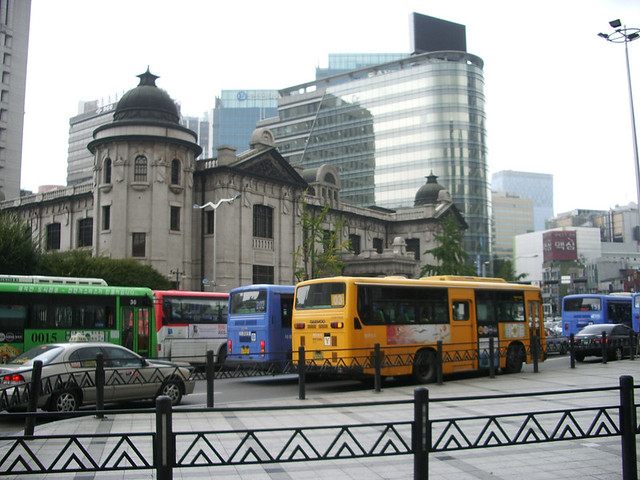 Bank of Korea / Buses