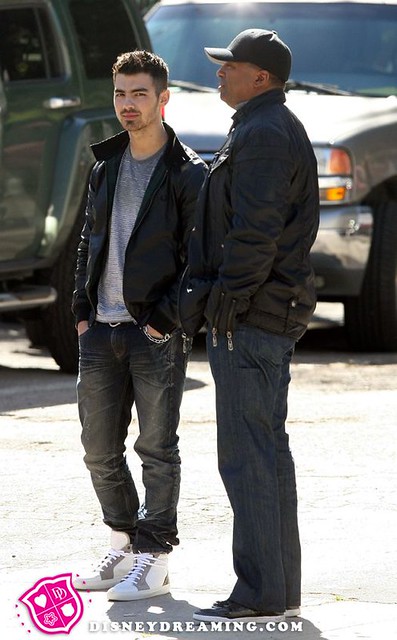 February 03 2011 Joe Jonas is spotted with his manager Johnny Wright in 