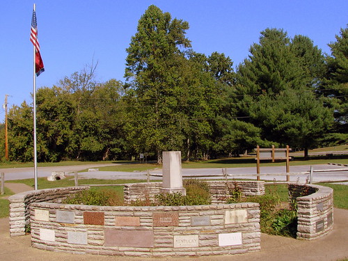Davy Crockett Memorial