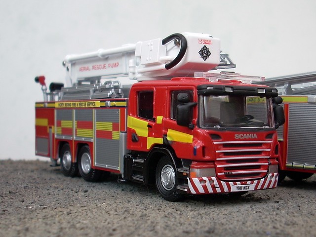 Coy CARP The collaboration between Oxford Diecast and Fire Brigade Models