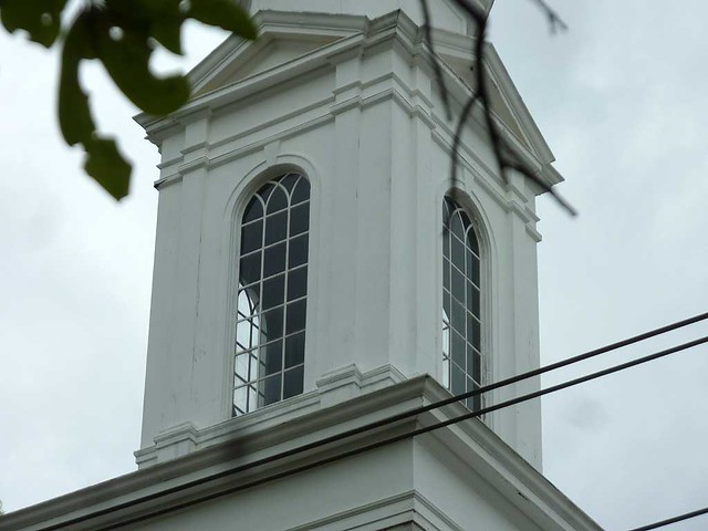 P1090871-2011-04-15-Hapeville-1st-Baptist-Church-Sanctuary-Steeple-Windows
