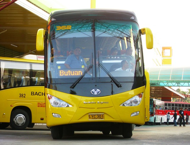 Bachelor Tours 362 (a VTI VIKING 2011 release) with new YV logo