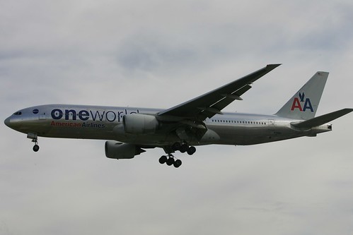 N796AN One World American Airlines LHR