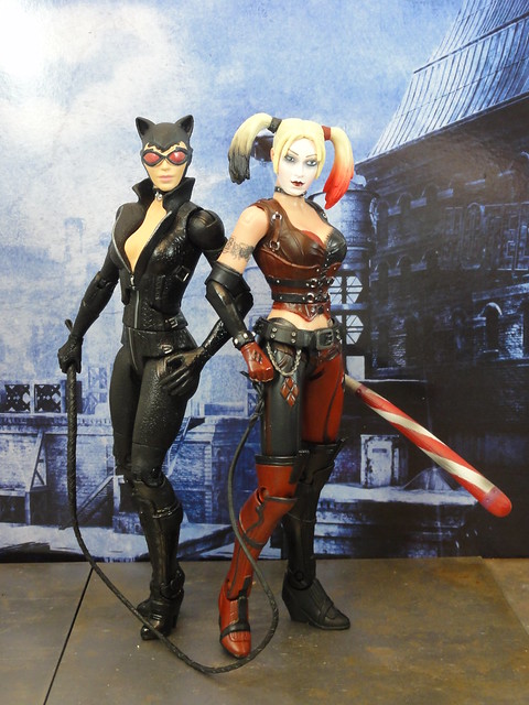Mattel Arkham City Catwoman and Harley Quinn Action figures