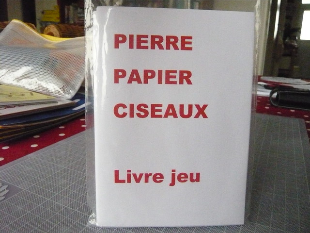 Pierre papier ciseaux - couverture du livre