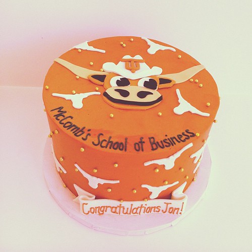 Longhorn graduation cake ! #austin #customcake