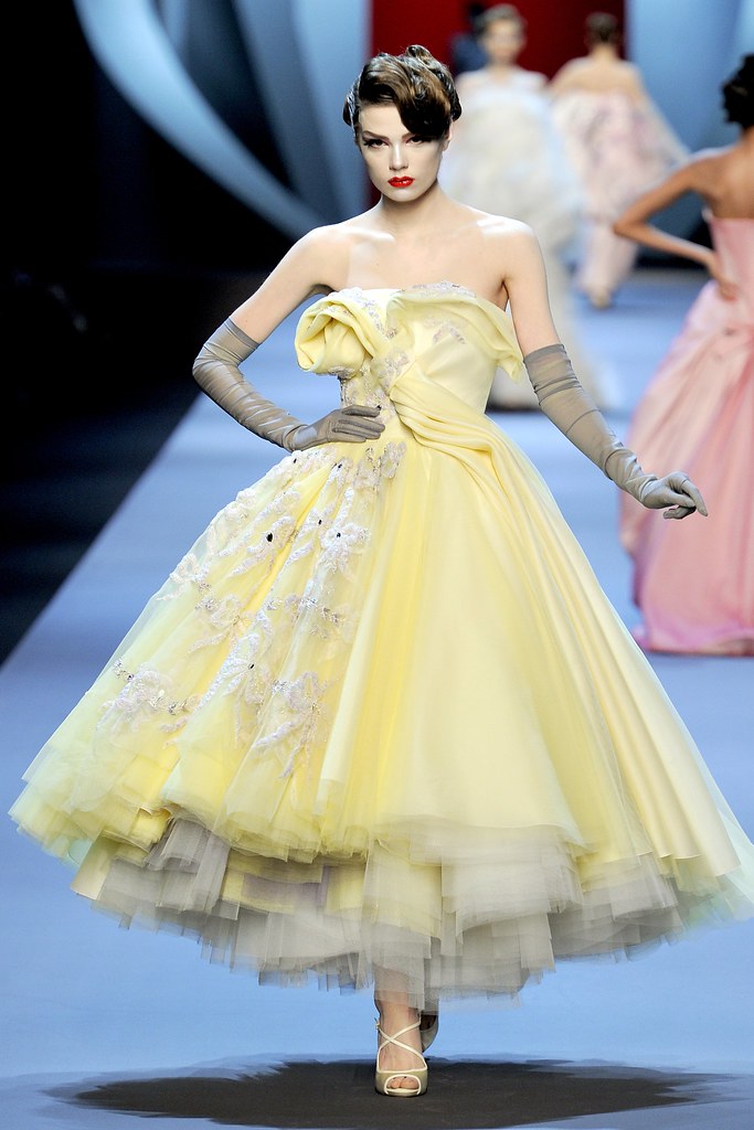 Dior by Galliano — Spring/Summer 2011 Haute Couture