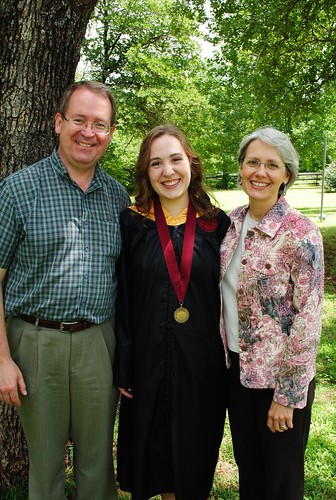 Hannah and her parents