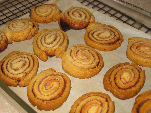 cinnamon swirl cookies from leftover pie crust