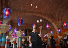 "Le cirque s'invite au Musée". Spectacle de Cultures en Mouvement au Musée des Agustins, Toulouse