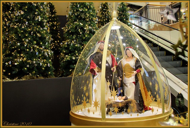 Queen Victoria Building Christmas Decorations 2010. | Flickr - Photo ...