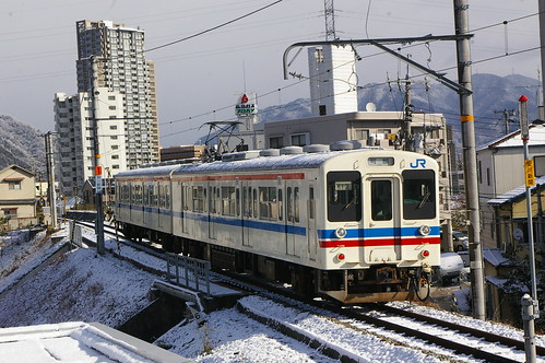 JRW 105series (remodeled, 500s, Hiroshima color) in Omachi sta,Hiroshima,Hiroshima,Japan Dec31,2010