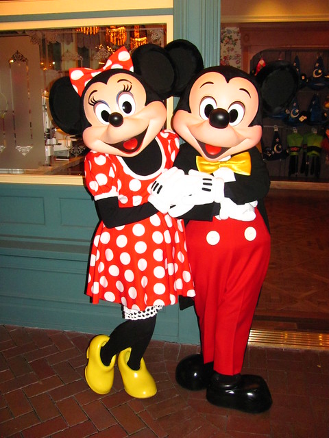 Ending my birthday by meeting Minnie and Mickey on Main ...