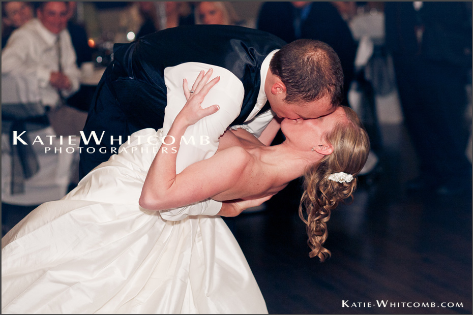 Katie-Whitcomb-Photographers_carolyn-and-dannys-first-dance