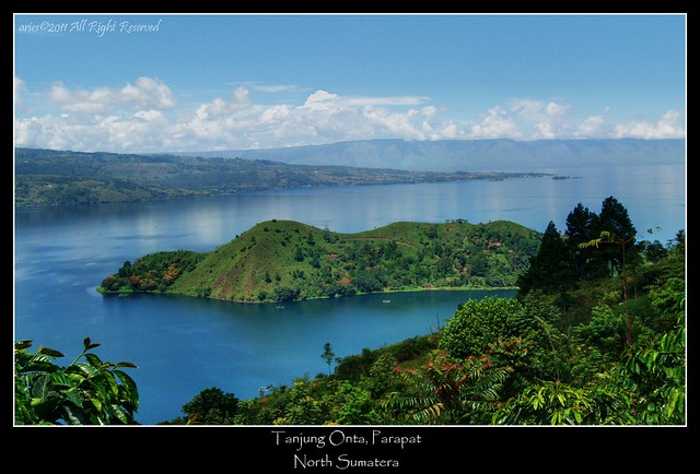 Download this Tanjung Unta Lake Toba North Sumatera picture