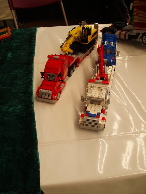 On March 19 I joined other members of LowLUG in displaying LEGO models at