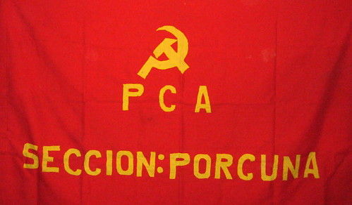 Bandera del Partido Comunista de Porcuna. Año 1977