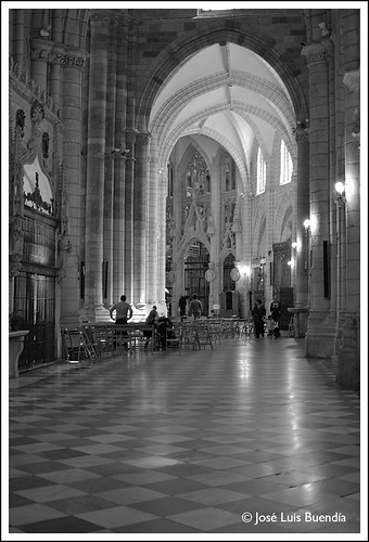 Interior Catedral by José Luis Buendía