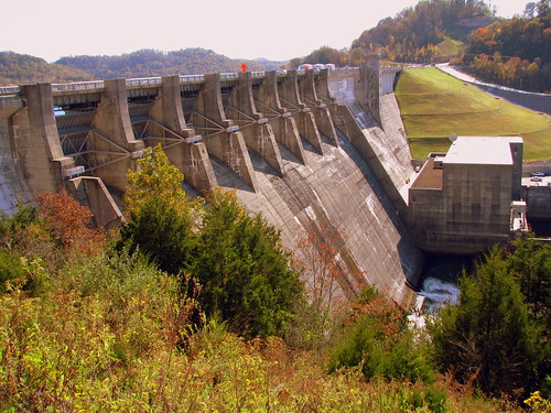 Center Hill Dam