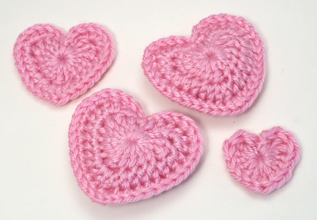 crocheted-love-hearts-flickr-photo-sharing