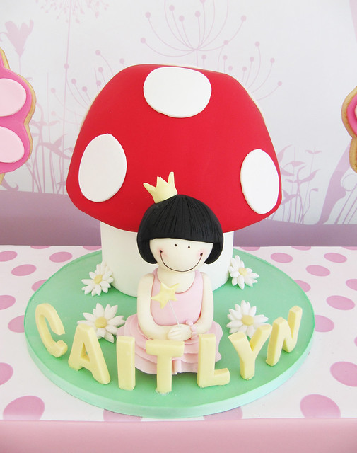 Toadstool cake & fairy figurine
